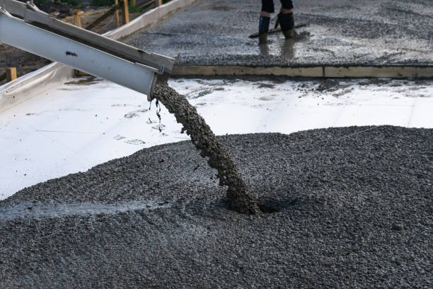 Best Commercial Concrete Services in Dellwood, MN